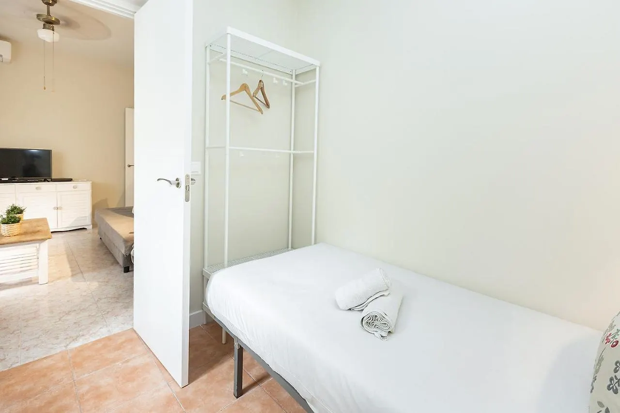 Monko - 1 Line, Beach & Sun Apartment Torremolinos